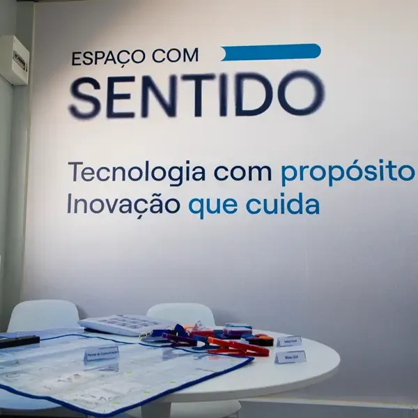 Espaço com Sentido Faro - Vista interior - thumbnail